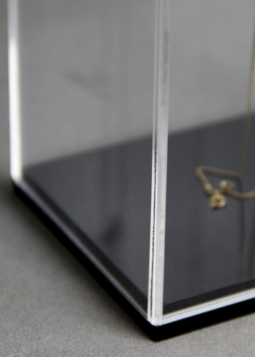 acrylic box g1